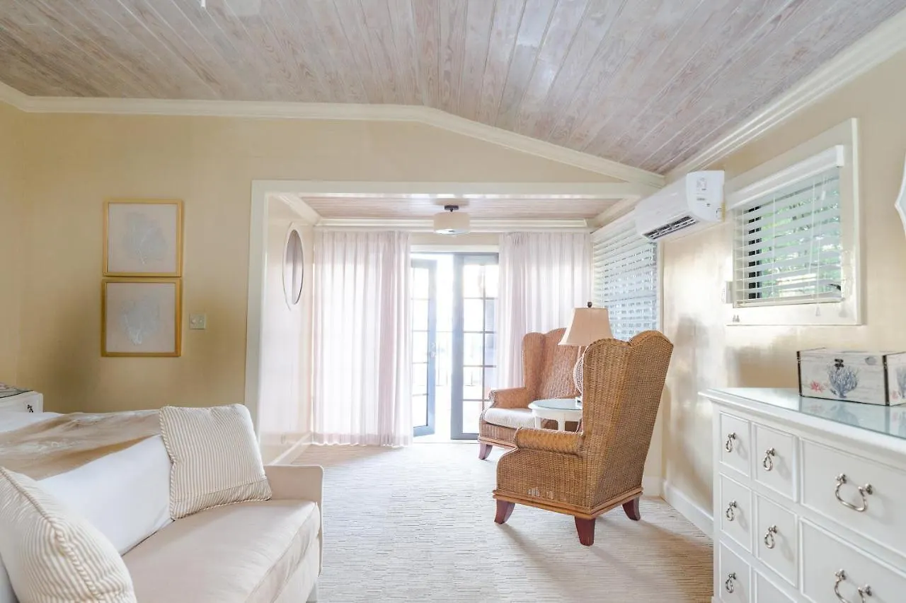 Romora Bay Resort & Marina Dunmore Town 3*,
