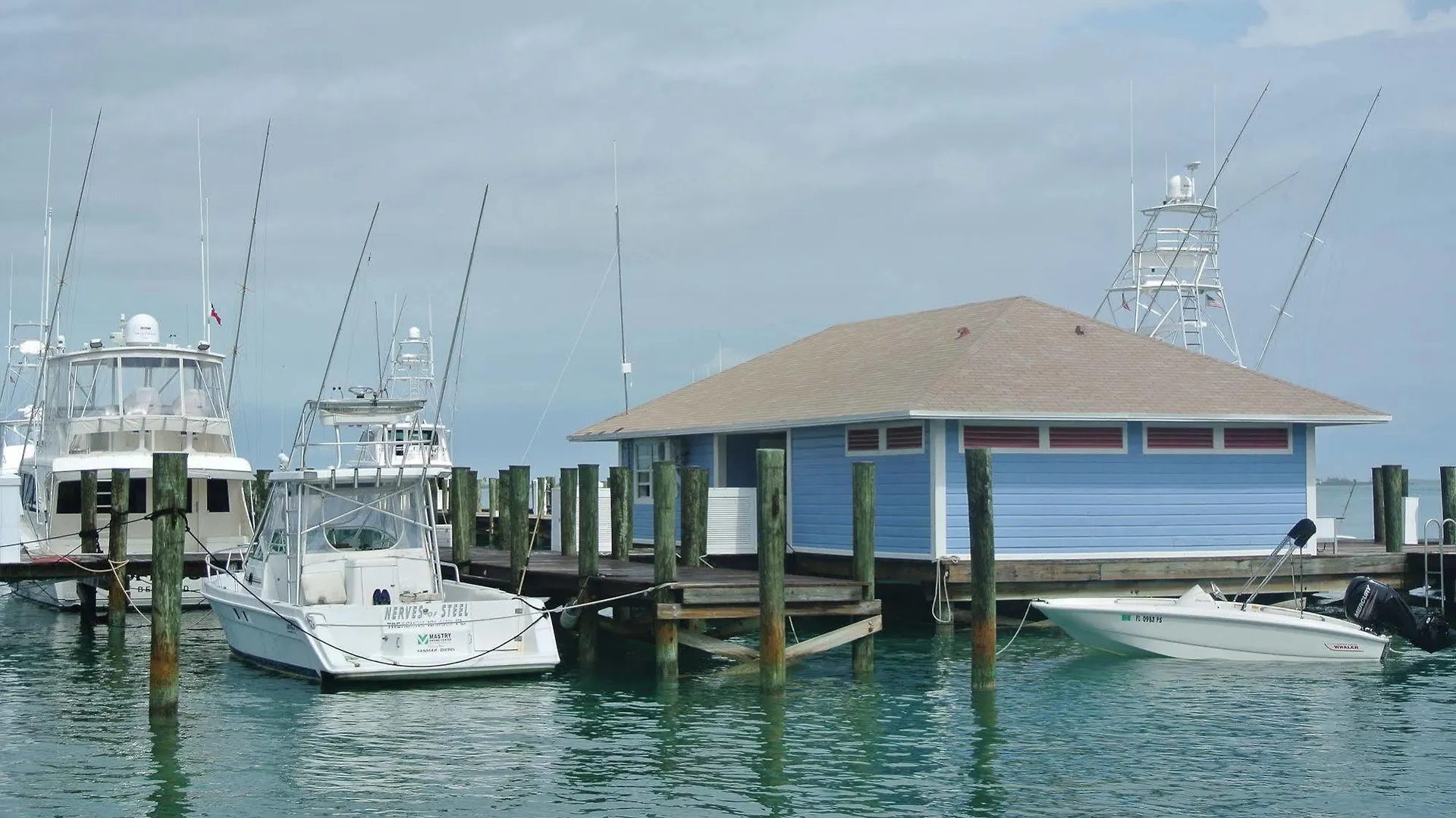 Hotel Romora Bay Resort & Marina Dunmore Town