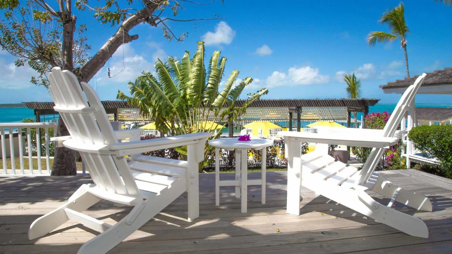 Romora Bay Resort & Marina Dunmore Town Hotel